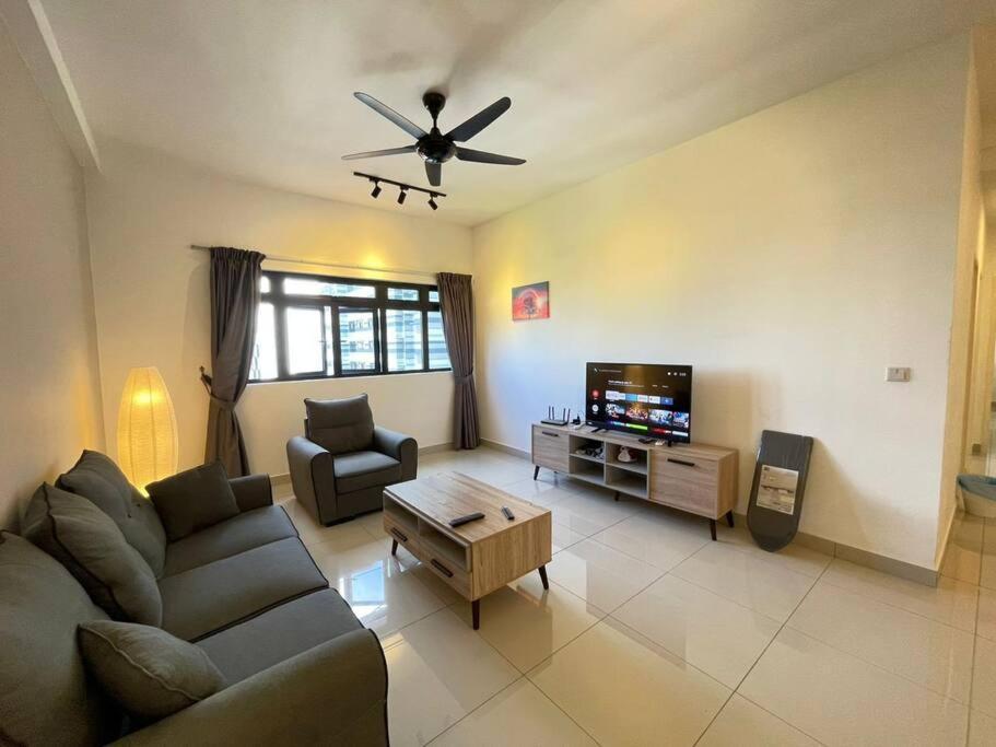 Meridin Medini By Wp Homestay Nusajaya (Iskandar Puteri) Exterior foto