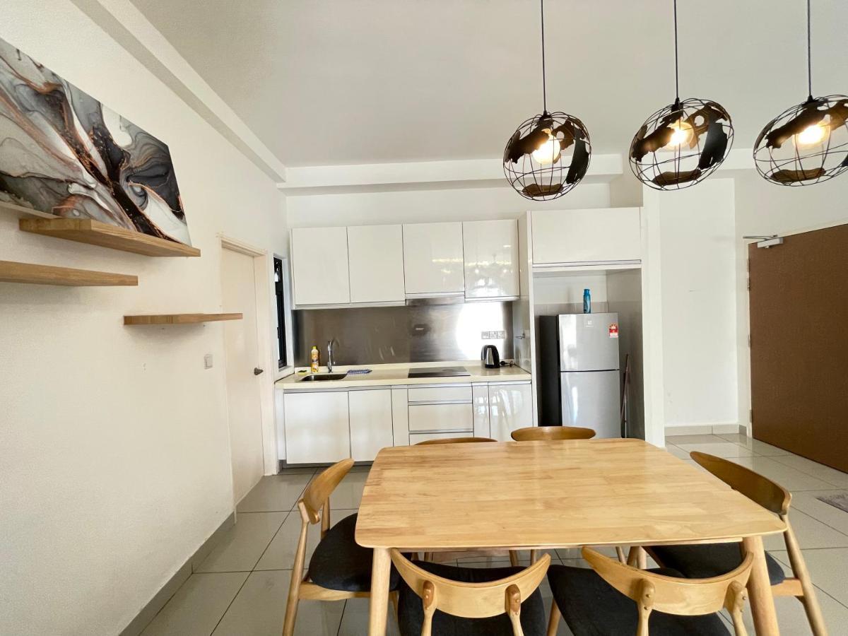 Meridin Medini By Wp Homestay Nusajaya (Iskandar Puteri) Exterior foto