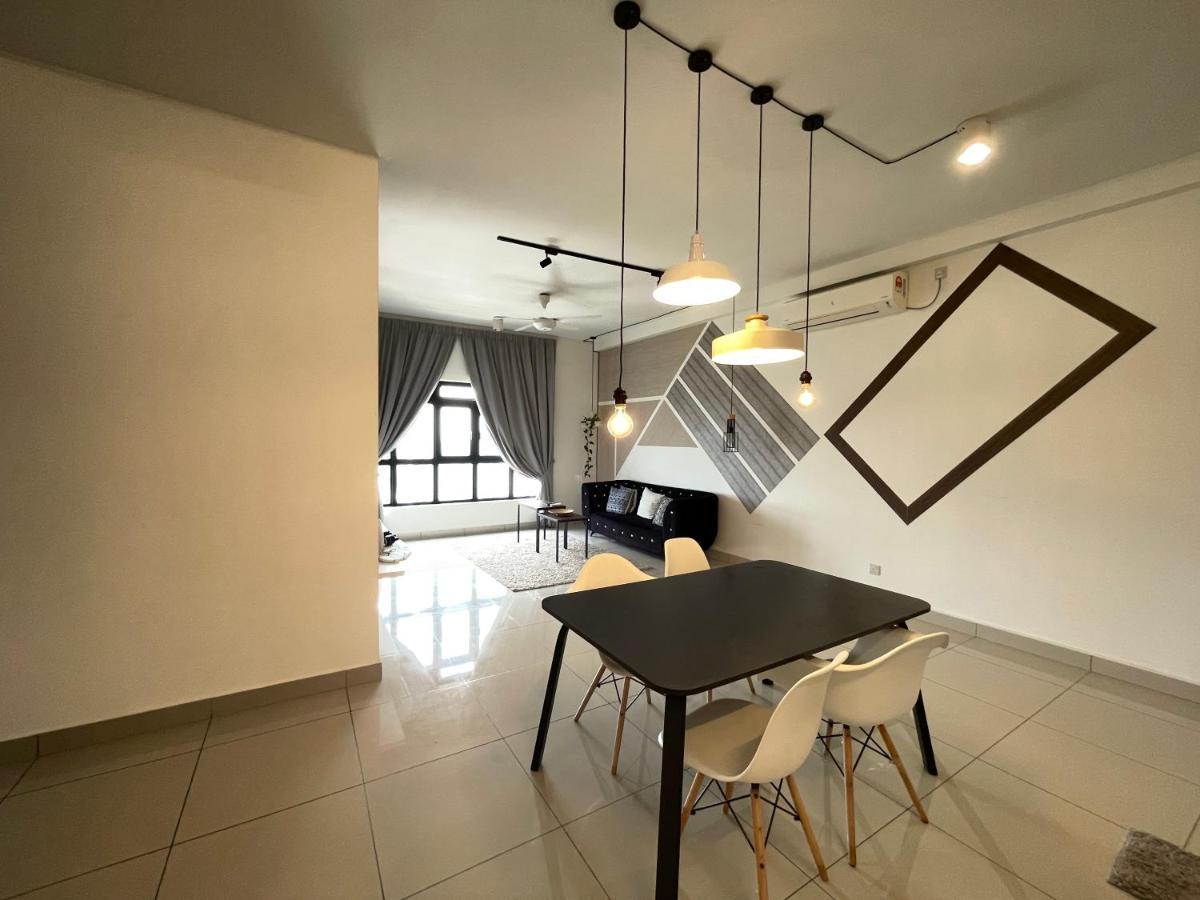 Meridin Medini By Wp Homestay Nusajaya (Iskandar Puteri) Exterior foto